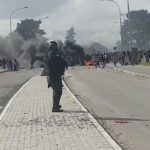 SAPS and protesters clash in Kraaifontein