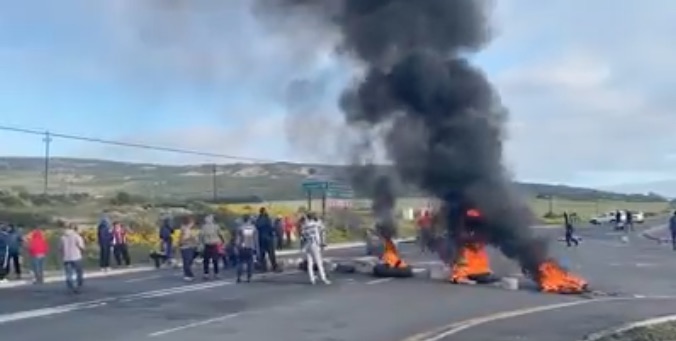 St Helena Bay protests for housing flares up again