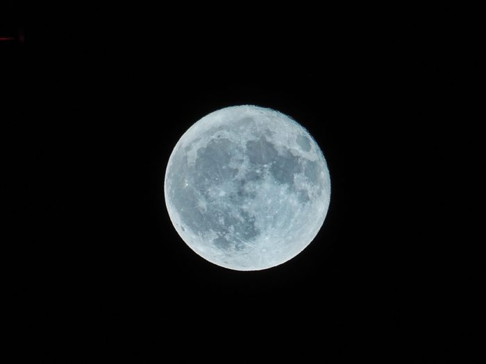 Blue moon on the rise for Halloween