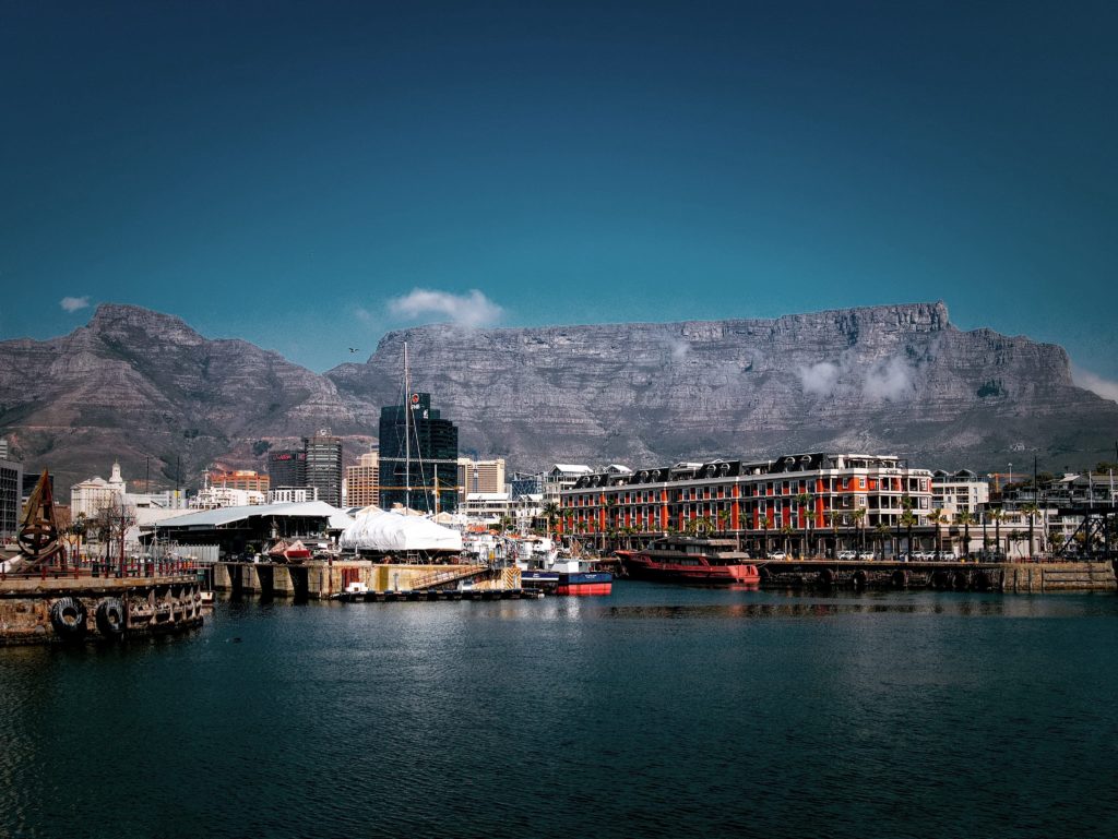 Cape Town needs votes to win global world travel awards