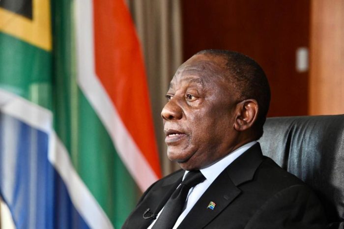 Cyril Ramaphosa to face motion of no confidence