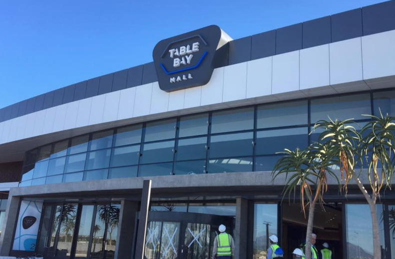 Table Bay Mall store robbed