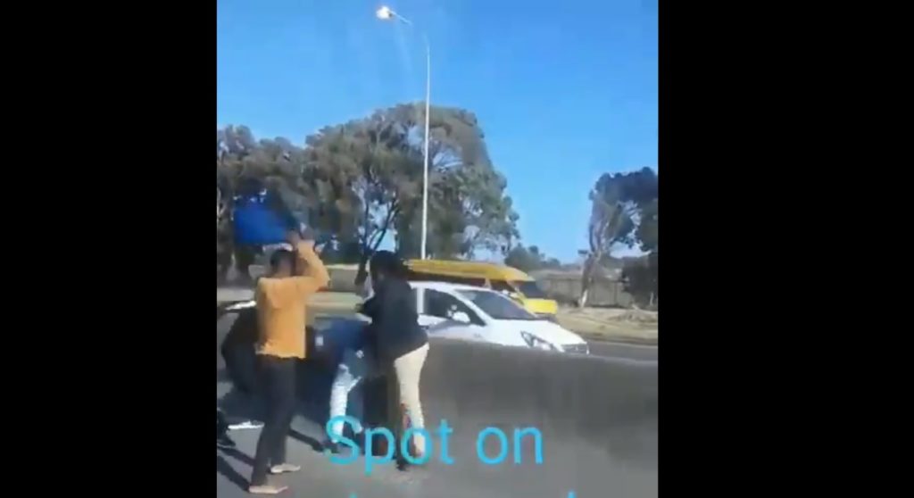 Motorist attacked by group of taxi drivers on N2 highway