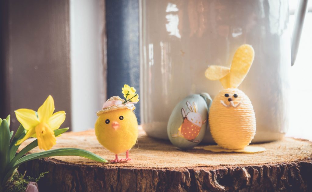 Easter is near - Here are some DIY craft ideas