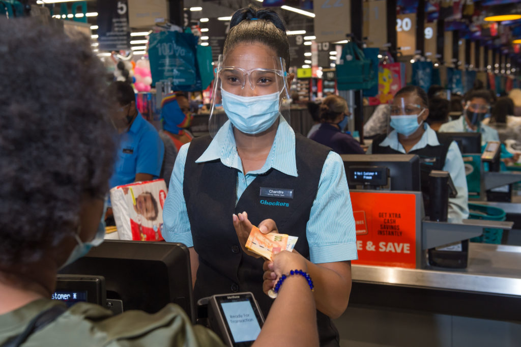 SA shoppers can now deposit cash at any Shoprite, Checkers or Usave stores