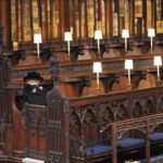 Queen Elizabeth sat alone at the funeral and people were moved