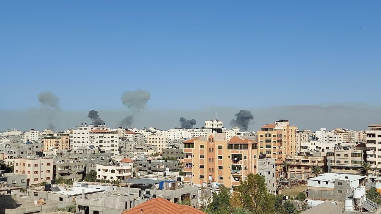 Israel bombing Palestine