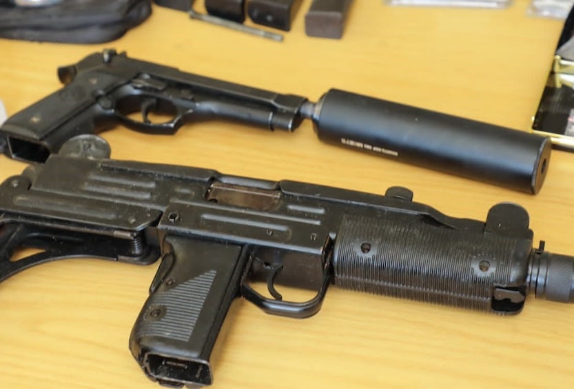 Anti-Gang Unit confiscates firearms and drugs in Kensington